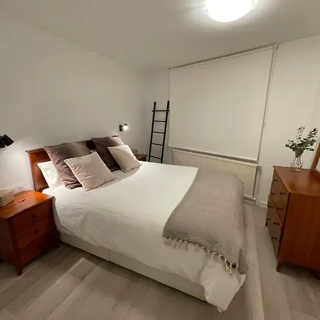 Apartamento En El Centro De Con Parking *